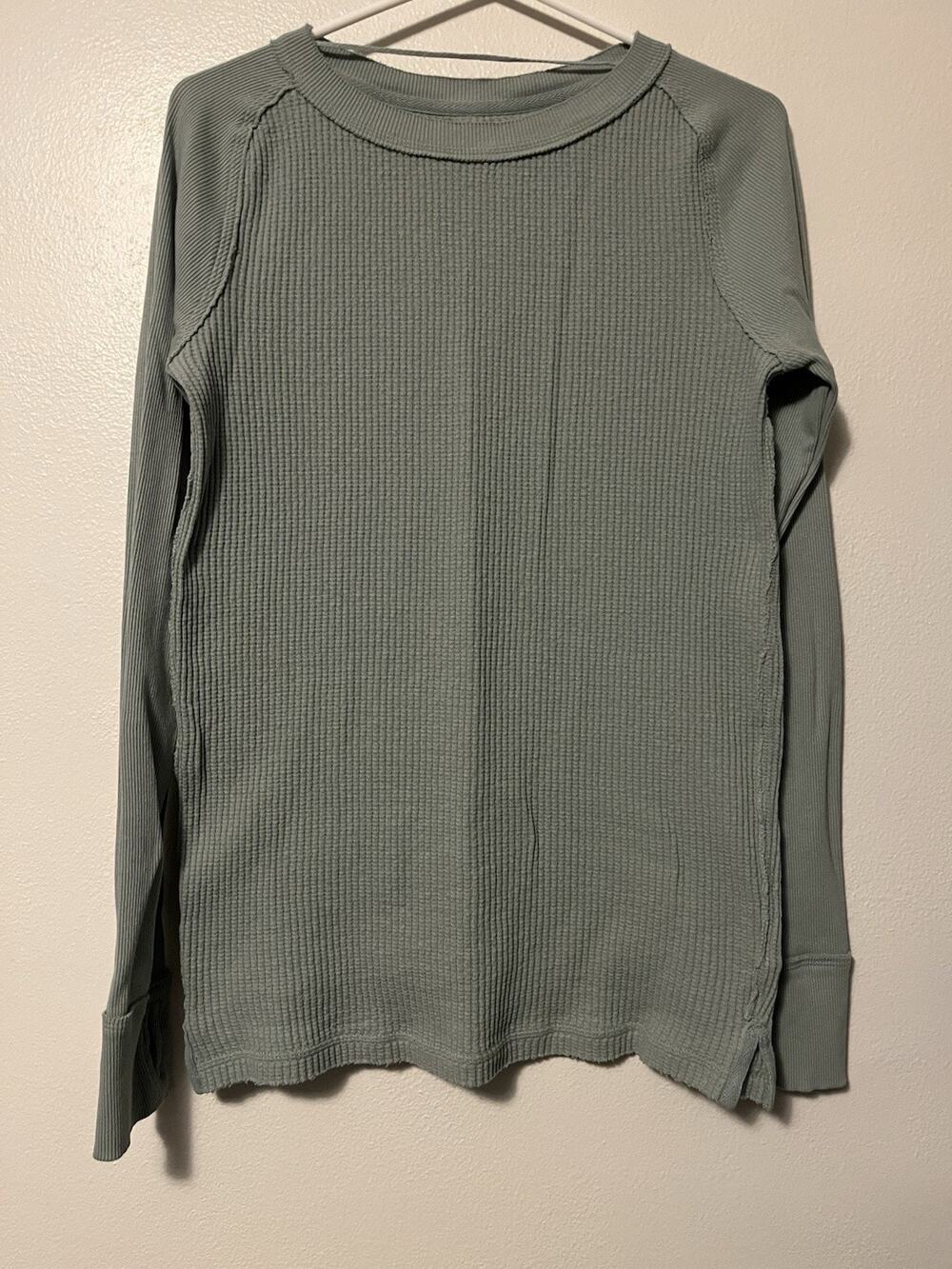 We The Free People Thermal Waffle Knit Shirt Size Medium Long Sleeve Top Green